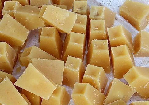 jaggery-cubes